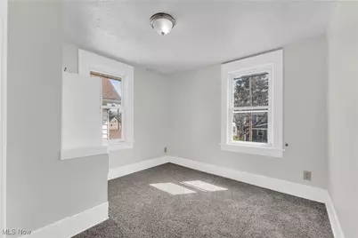 908 Dayton Street, Akron, OH 44310 - Photo 15