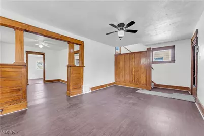 908 Dayton Street, Akron, OH 44310 - Photo 9