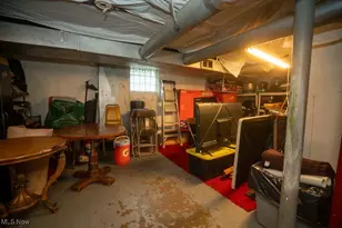 10927 Grantwood Ave, Loveland, OH 44108 - Photo 13