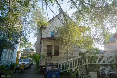 10927 Grantwood Avenue, Loveland, OH 44108 - Photo 3