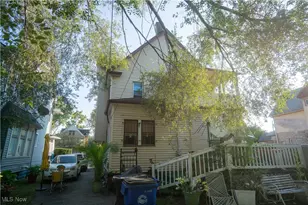 10927 Grantwood Ave, Loveland, OH 44108 - Photo 3