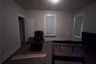 837 Yale St, Akron, OH 44311 - Photo 17