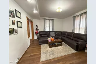 713 Trenton, Toronto, OH 43964 - Photo 3