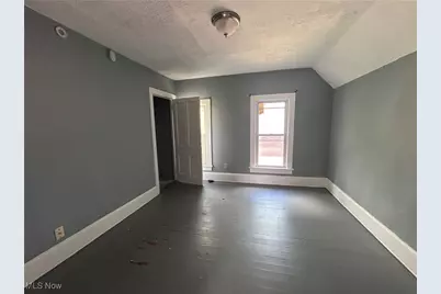 829 Yale Street, Akron, OH 44311 - Photo 3