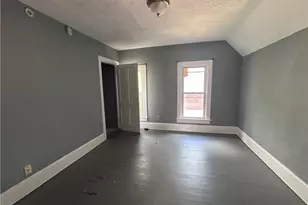 829 Yale St, Akron, OH 44311 - Photo 3