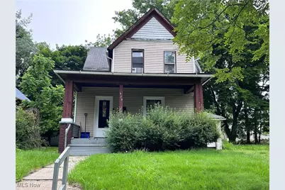 829 Yale Street, Akron, OH 44311 - Photo 1