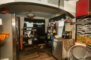 550 E 107th St, Loveland, OH 44108 - Photo 11