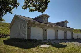 10400 Lincoln St SE, East Canton, OH 44730 - Photo 39