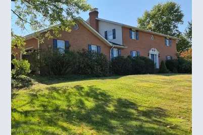 10400 Lincoln Street SE, East Canton, OH 44730 - Photo 1