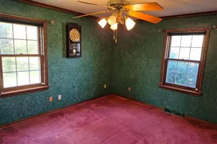 10400 Lincoln St SE, East Canton, OH 44730 - Photo 17