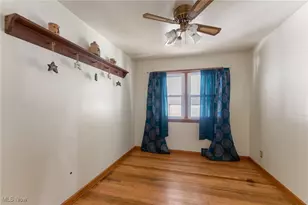 81 S Edgehill Ave, Austintown, OH 44515 - Photo 13