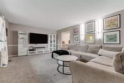 6240 Colleen Drive, Concord, OH 44077 - Photo 9