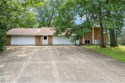 4567 Rex Lake Drive, New Franklin, OH 44319 - Photo 11