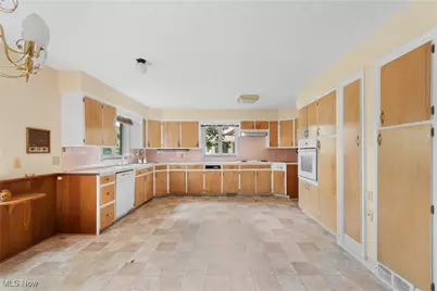 4567 Rex Lake Drive, New Franklin, OH 44319 - Photo 17