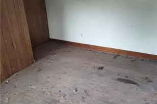 64 Diamond St, Irondale, OH 43932 - Photo 9