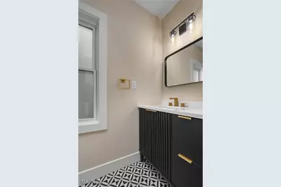 2311 W 40th Street, Loveland, OH 44113 - Photo 17