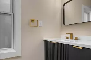 2311 W 40th St, Loveland, OH 44113 - Photo 17