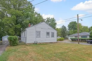 1043 Slosson St, Akron, OH 44320 - Photo 35