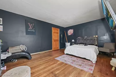 1043 Slosson Street, Akron, OH 44320 - Photo 23