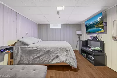 1043 Slosson Street, Akron, OH 44320 - Photo 25