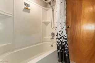 12032 Nicki Ln, Chardon, OH 44024 - Photo 17