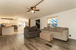 12032 Nicki Ln, Chardon, OH 44024 - Photo 3