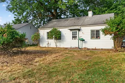 3690 Gary Avenue, Lorain, OH 44055 - Photo 3