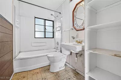 3690 Gary Avenue, Lorain, OH 44055 - Photo 21