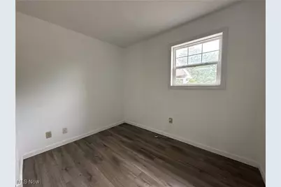 3000 Parkman Road NW, Warren, OH 44485 - Photo 11