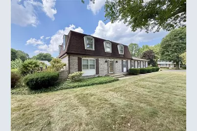 7455 Brushmore Avenue NW, North Canton, OH 44720 - Photo 5