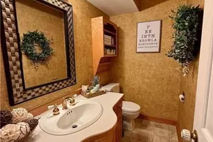 7455 Brushmore Ave NW, North Canton, OH 44720 - Photo 21