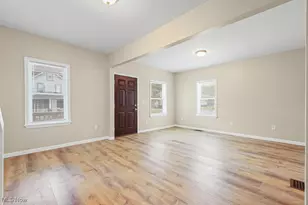 879 E 4th St, Salem, OH 44460 - Photo 9