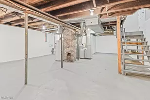 879 E 4th St, Salem, OH 44460 - Photo 27