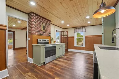 613 Sherman Street, Geneva, OH 44041 - Photo 9