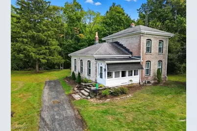 613 Sherman Street, Geneva, OH 44041 - Photo 1