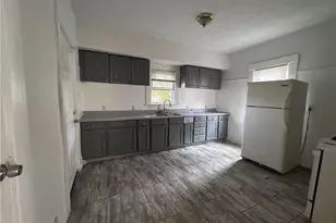 10703 Kimberley Ave, Loveland, OH 44108 - Photo 7