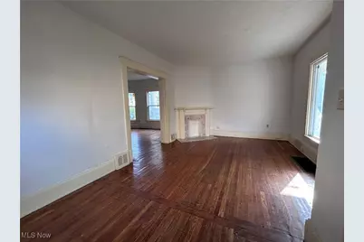 10703 Kimberley Avenue, Loveland, OH 44108 - Photo 9