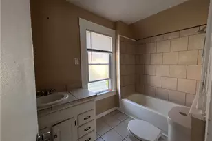 10703 Kimberley Ave, Loveland, OH 44108 - Photo 5