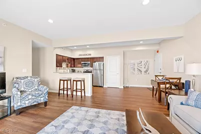 558 Colony Park #301, Tallmadge, OH 44278 - Photo 5