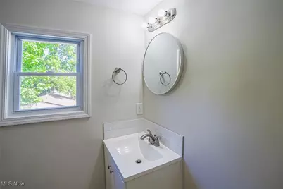 2323 SW 11th Street SW, Akron, OH 44314 - Photo 17