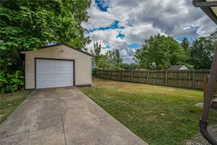 2323 SW 11th Street SW, Akron, OH 44314 - Photo 25