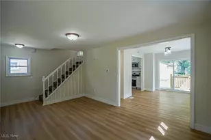 2323 SW 11th Street SW, Akron, OH 44314 - Photo 3