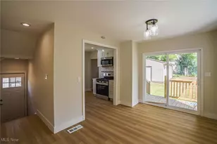 2323 SW 11th Street SW, Akron, OH 44314 - Photo 5