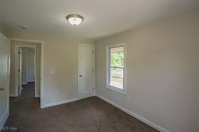 2323 SW 11th Street SW, Akron, OH 44314 - Photo 13