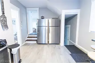 10605 Ashbury Ave, Loveland, OH 44106 - Photo 9