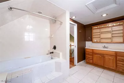 28 Terrace Drive, Youngstown, OH 44512 - Photo 25