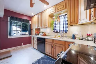 28 Terrace Dr, Youngstown, OH 44512 - Photo 11