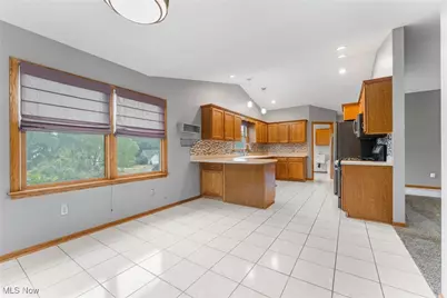 134 Shore Line Avenue NW, Canton, OH 44708 - Photo 13