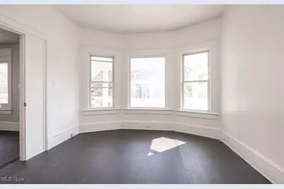 692 E 128th Street, Loveland, OH 44108 - Photo 7