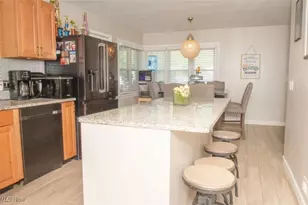 1560 S Meridian Rd, Austintown, OH 44511 - Photo 9